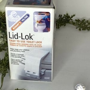 Mommy's Helper Removable Toilet Seat Lid Lok New